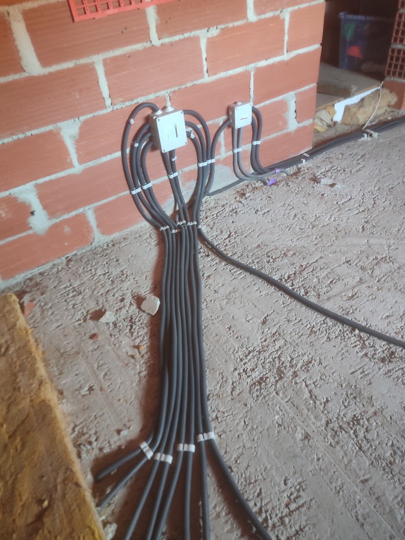 Delamarre Électricité — Photos 1